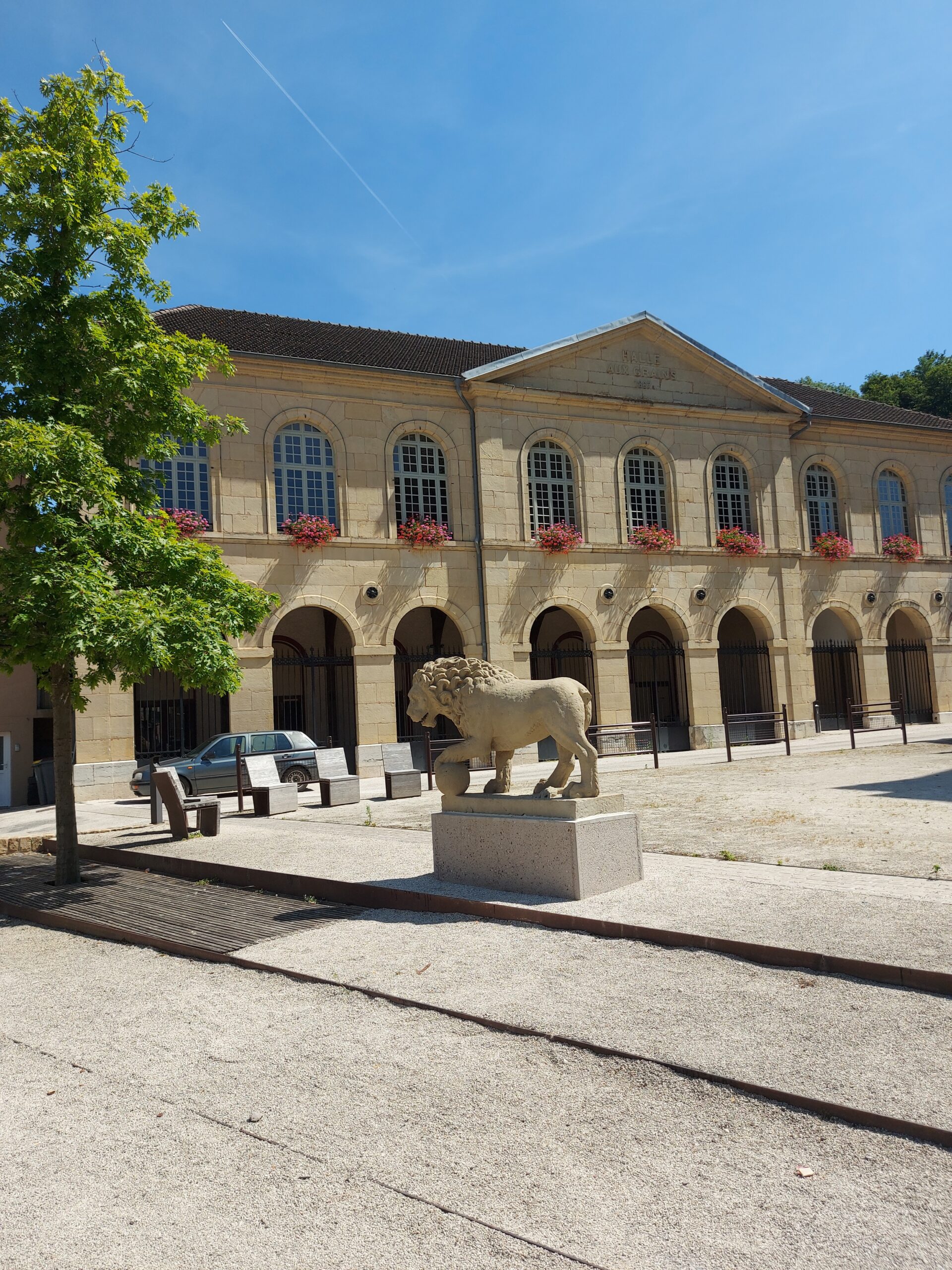 Getreidehalle Jussey